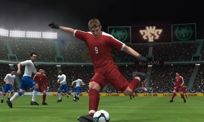 Pro Evolution Soccer 2011 3D Screenshot